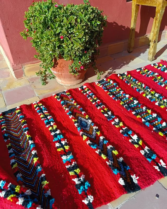 Cooperative Yagor Authentic Amazigh Carpet From The Atlas Mountains 419512069 1061336318530626 559598012110941416 N